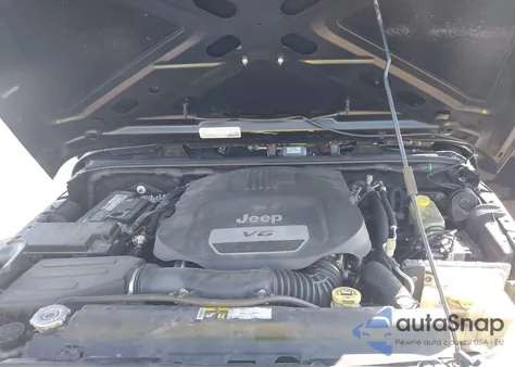 2015 Jeep Wrangler Unlimited Sport from USA, damaged, VIN 1C4BJWDG7FL771594